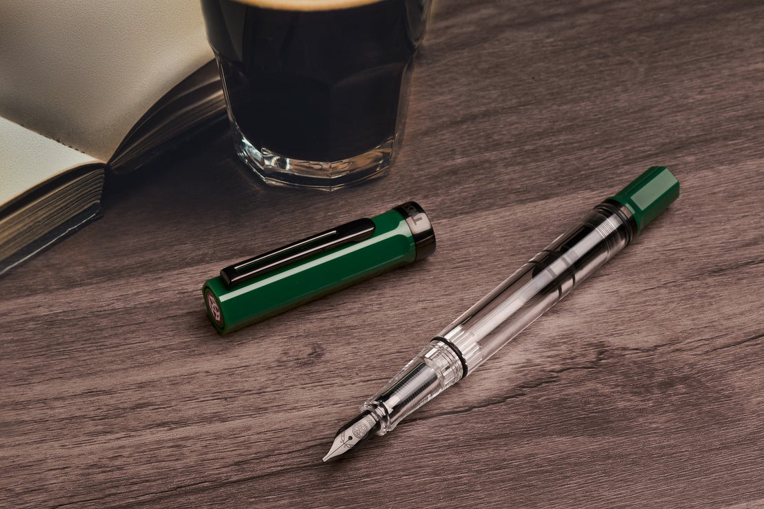 ECO Irish Green with Onyx Fountain Pen, TWSBI