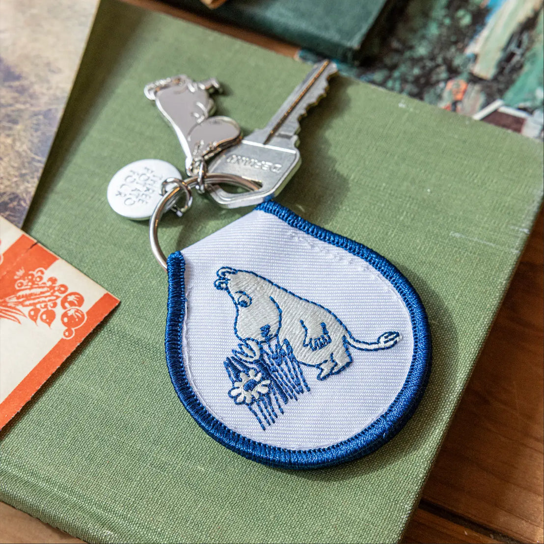 Moomintroll Garden Keychain