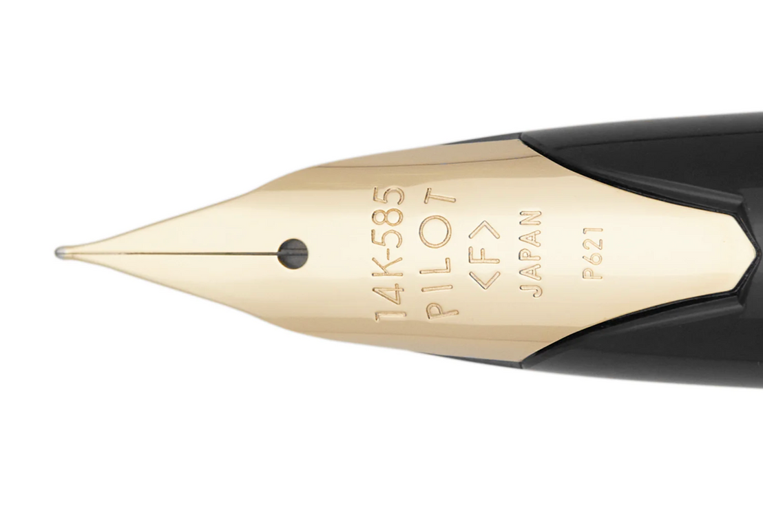 Pilot E95S Black Fountain Pen